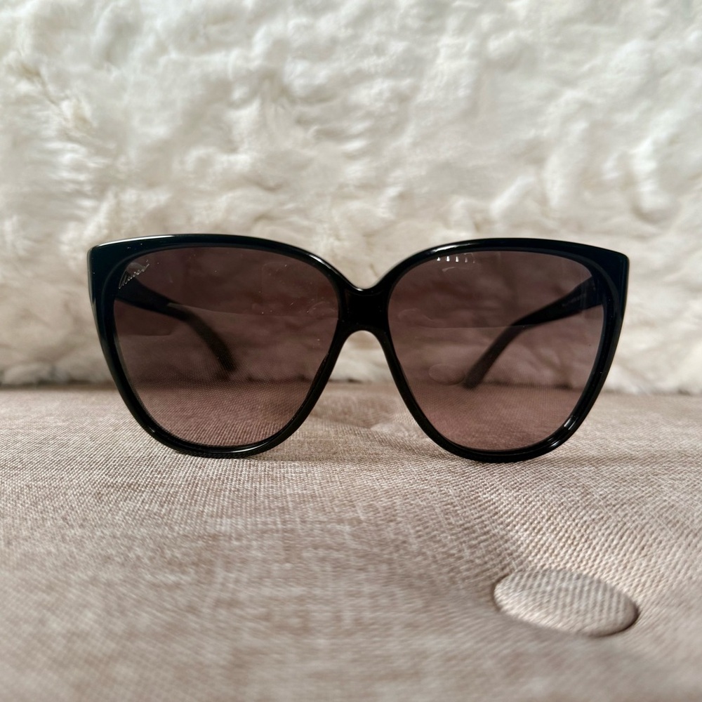 Gucci women’s Sunglasses Cat eye 3539/S